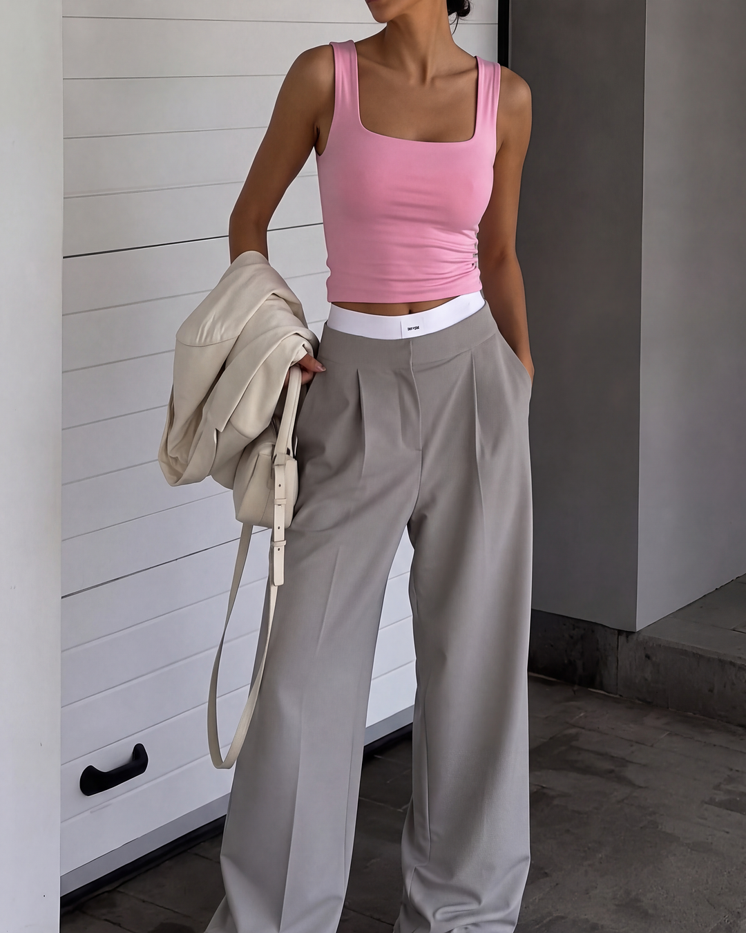 Square-Neck Basic Crop Top – Pink