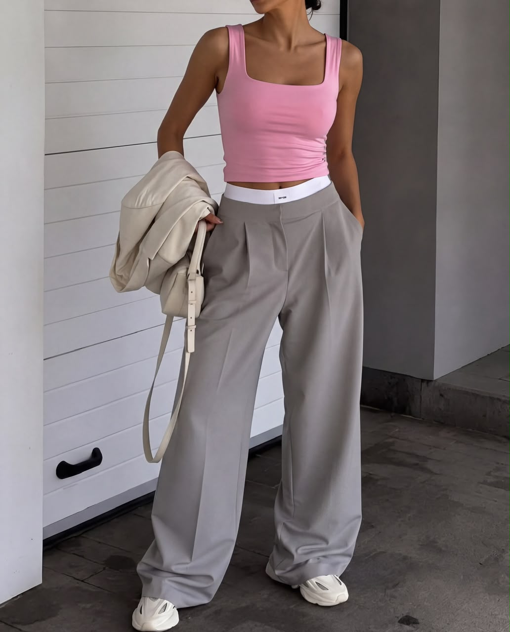 Laila Basic Tank Top in pink